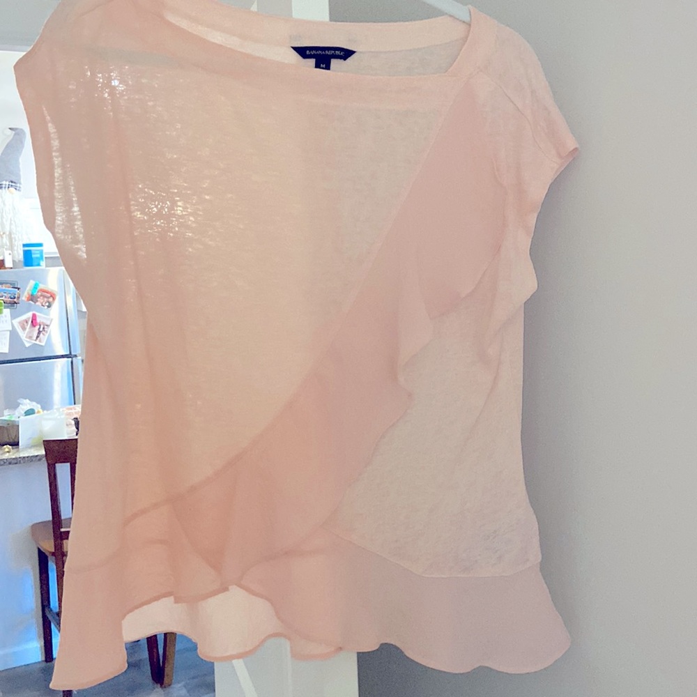 Banana Republic pale pink blouse size medium